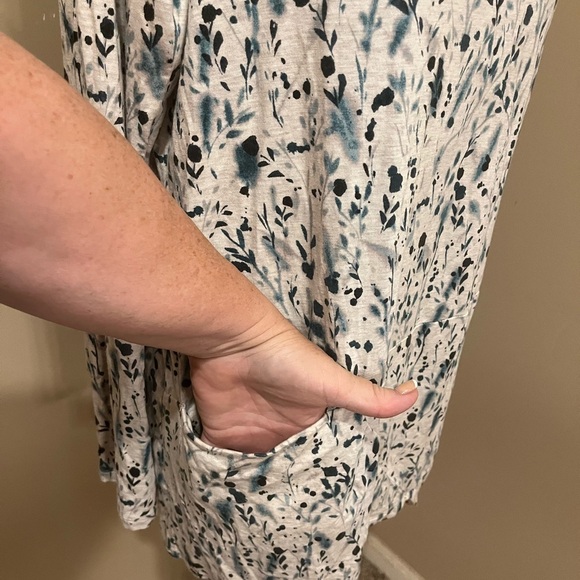 Pure Jill Botanical Lux Tencel Funnel-neck Tunic, size M - Picture 3 of 5